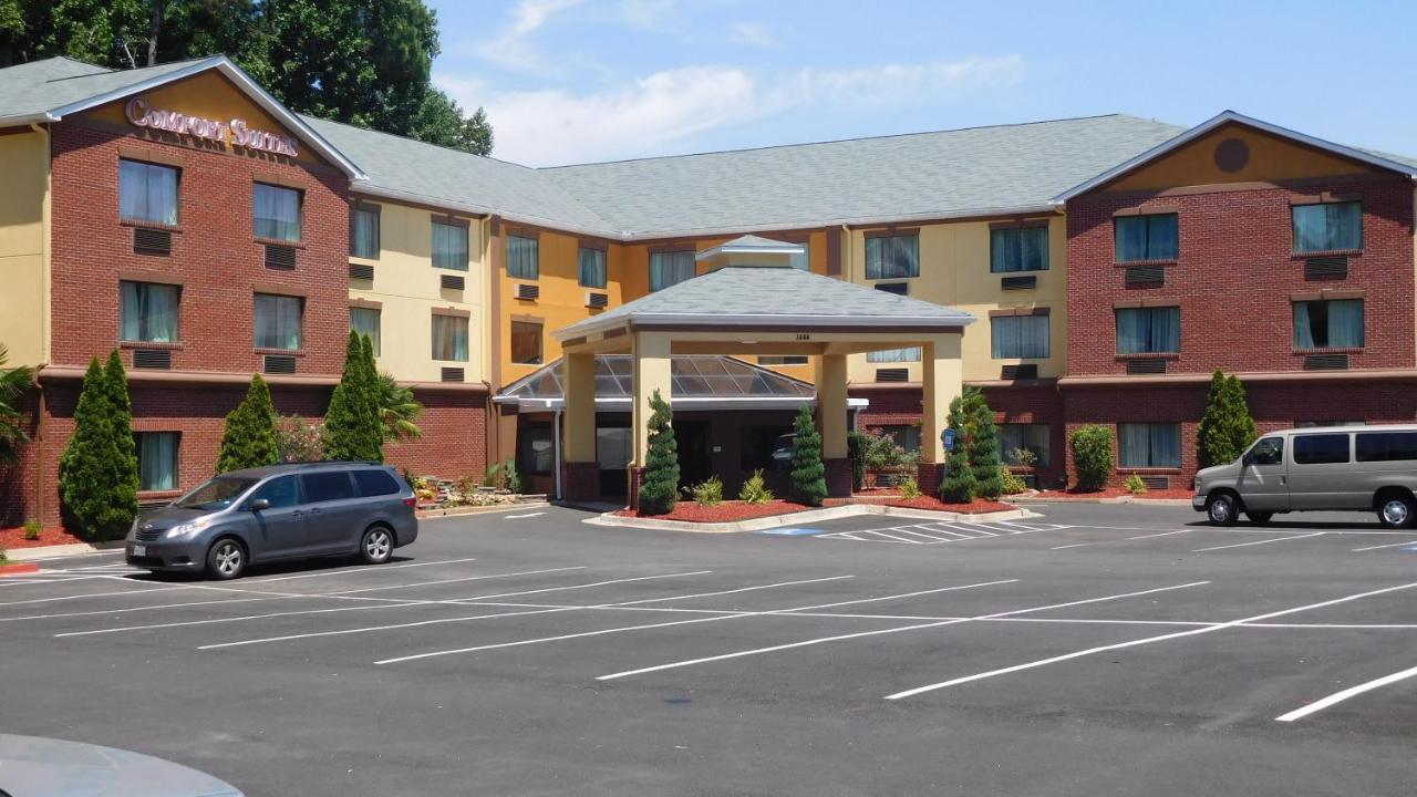 亚特兰大南部莫罗舒适套房酒店 外观 照片